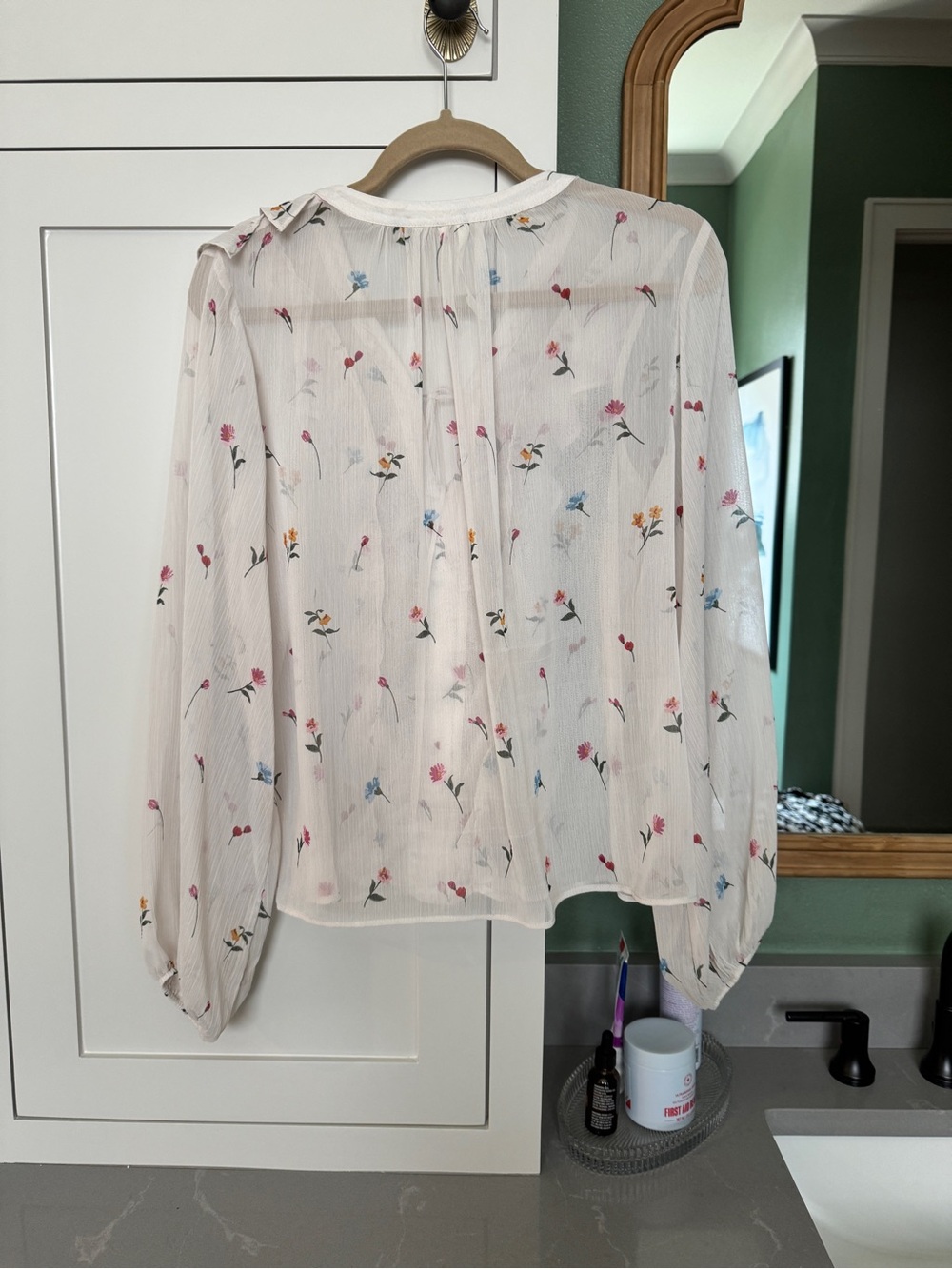 Anthropologie Women's White Floral Ruffle Tie-Front Blouse - Picture 2 of 4